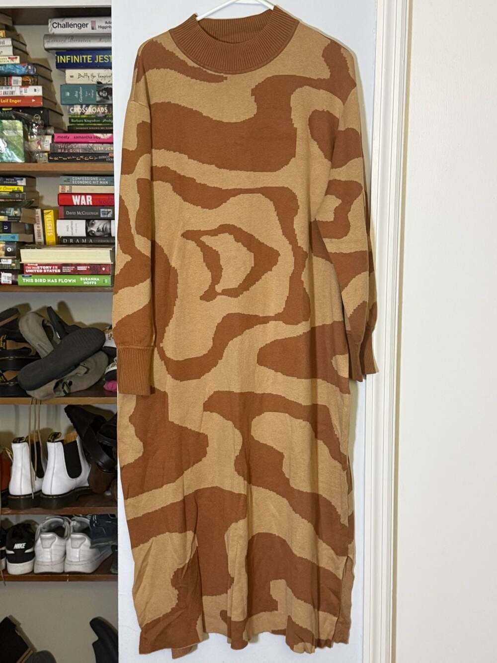 Dolan Charliz Sweater Midi Dress Size 2X Plus Neutral Motif